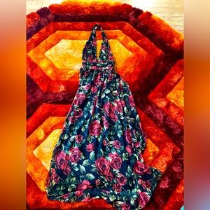 XSmall Lulu’s Wedding Guest Dress Black with Rose Print